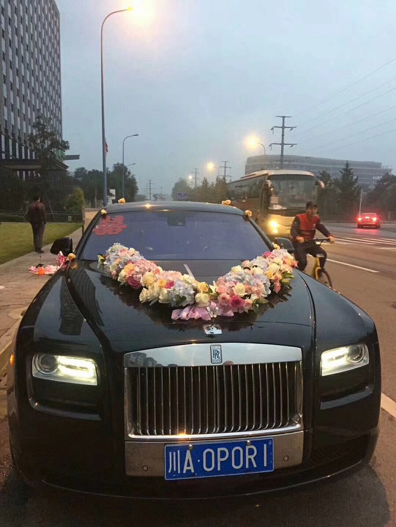 捷佳真实案例-婚庆豪车新车黑色系列租车